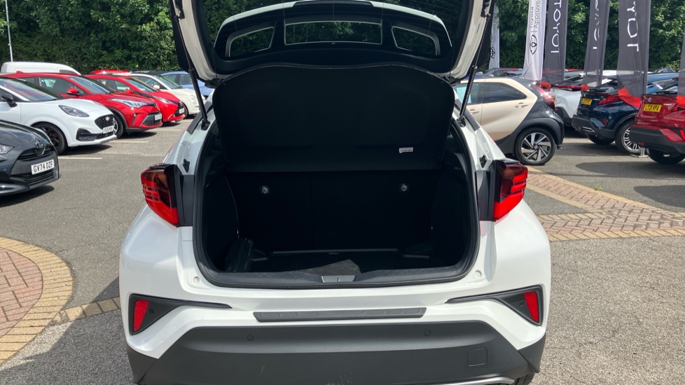 Toyota C-HR 1.8 Hybrid Excel 5dr CVT Hybrid Hatchback - Image 13