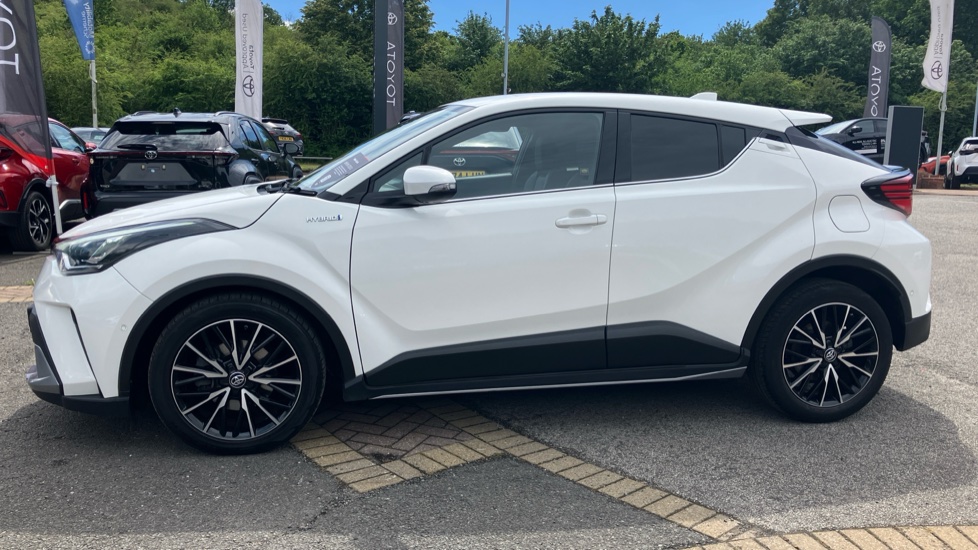 Toyota C-HR 1.8 Hybrid Excel 5dr CVT Hybrid Hatchback - Image 24