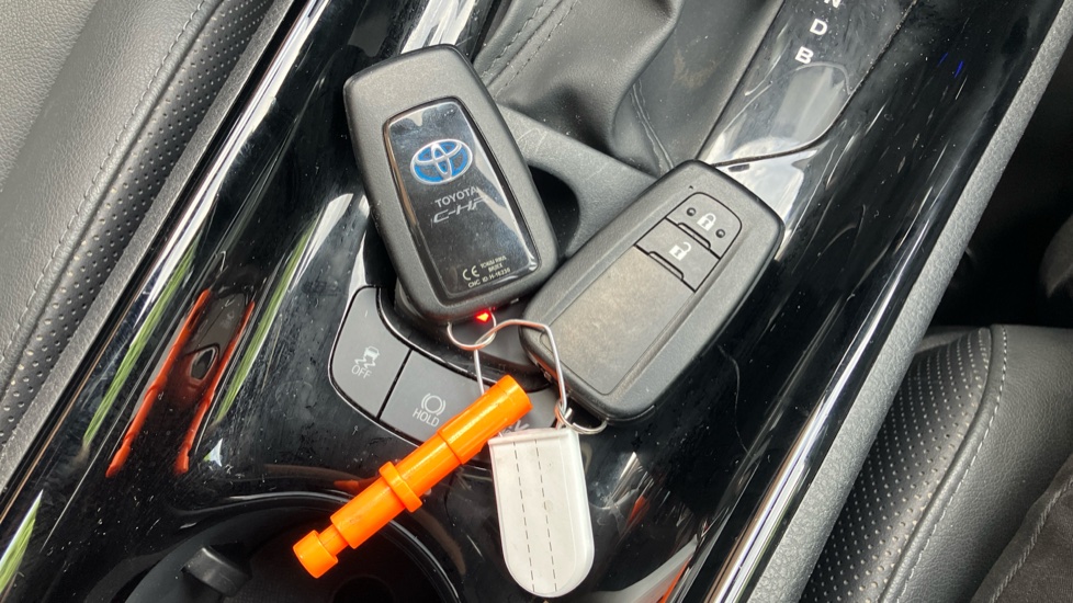 Toyota C-HR 1.8 Hybrid Excel 5dr CVT Hybrid Hatchback - Image 28