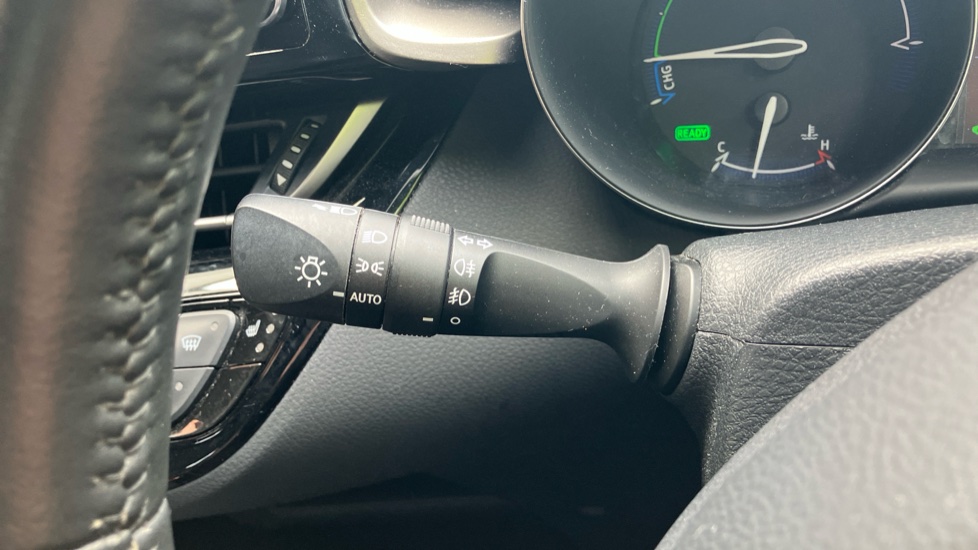 Toyota C-HR 1.8 Hybrid Excel 5dr CVT Hybrid Hatchback - Image 36