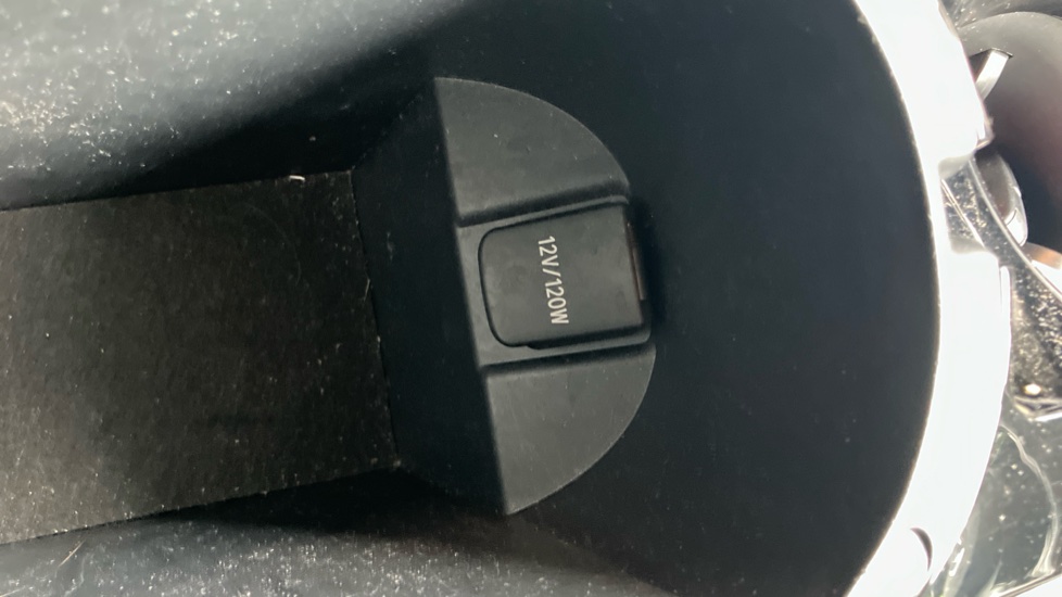 Toyota C-HR 1.8 Hybrid Excel 5dr CVT Hybrid Hatchback - Image 40