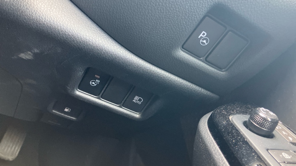 Toyota C-HR 1.8 Hybrid Excel 5dr CVT Hybrid Hatchback - Image 69