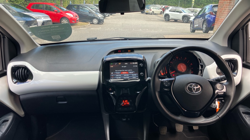 Toyota Aygo 1.0 VVT-i X-Press 5dr Petrol Hatchback - Image 6