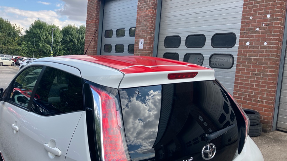 Toyota Aygo 1.0 VVT-i X-Press 5dr Petrol Hatchback - Image 34