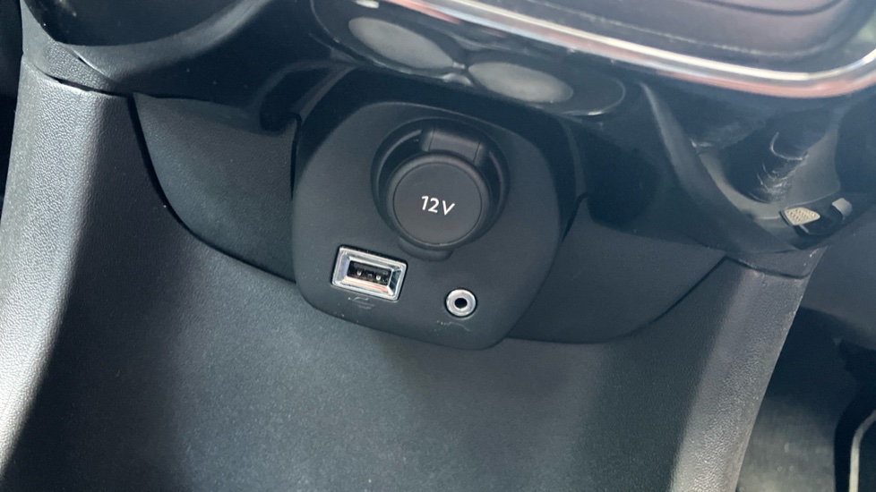 Toyota Aygo 1.0 VVT-i X-Press 5dr Petrol Hatchback - Image 38