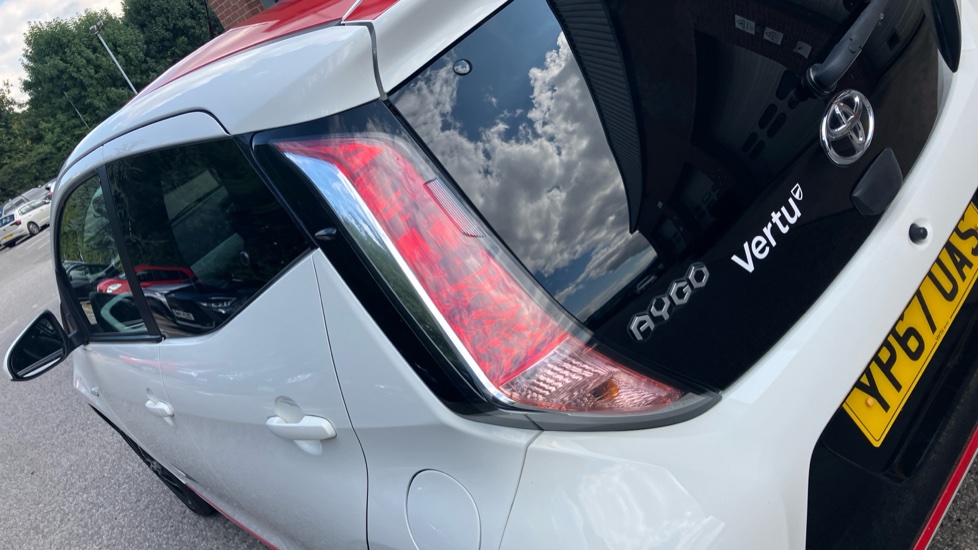 Toyota Aygo 1.0 VVT-i X-Press 5dr Petrol Hatchback - Image 43