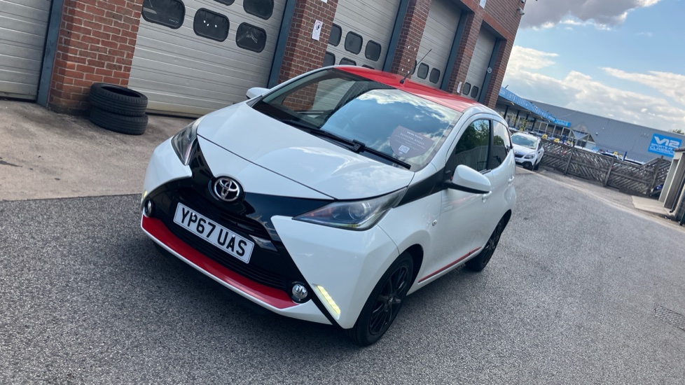 Toyota Aygo 1.0 VVT-i X-Press 5dr Petrol Hatchback - Image 51
