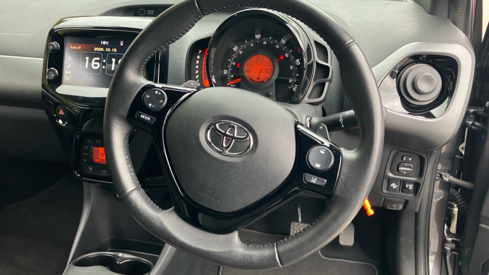 Toyota Aygo 1.0 VVT-i X-Trend TSS 5dr x-shift Petrol Hatchback - Image 10