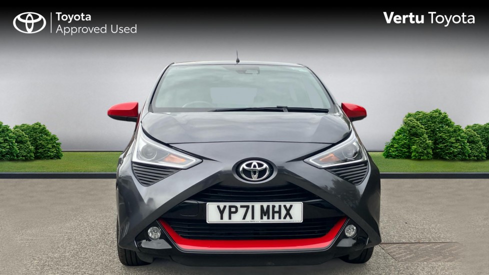 Toyota Aygo 1.0 VVT-i X-Trend TSS 5dr x-shift Petrol Hatchback - Image 22