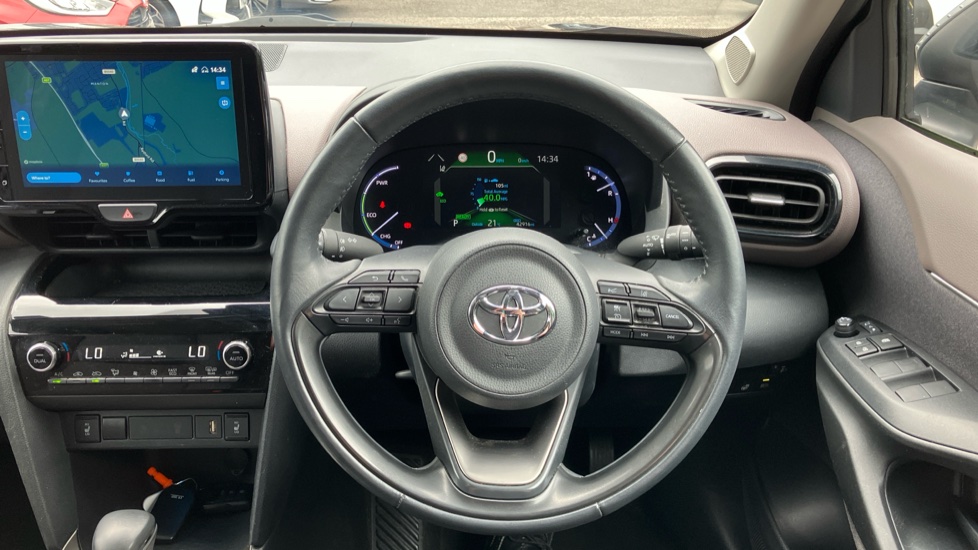 Toyota Yaris Cross 1.5 Hybrid Excel 5dr CVT Hybrid Estate - Image 10