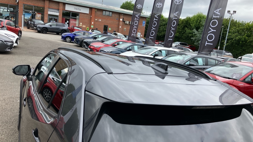 Toyota Yaris Cross 1.5 Hybrid Excel 5dr CVT Hybrid Estate - Image 35