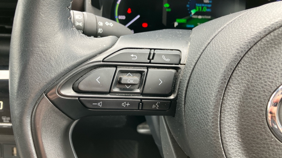 Toyota Yaris Cross 1.5 Hybrid Excel 5dr CVT Hybrid Estate - Image 42