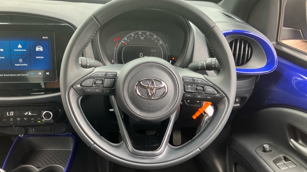 Toyota Aygo X 1.0 VVT-i Edge 5dr Petrol Hatchback - Image 7