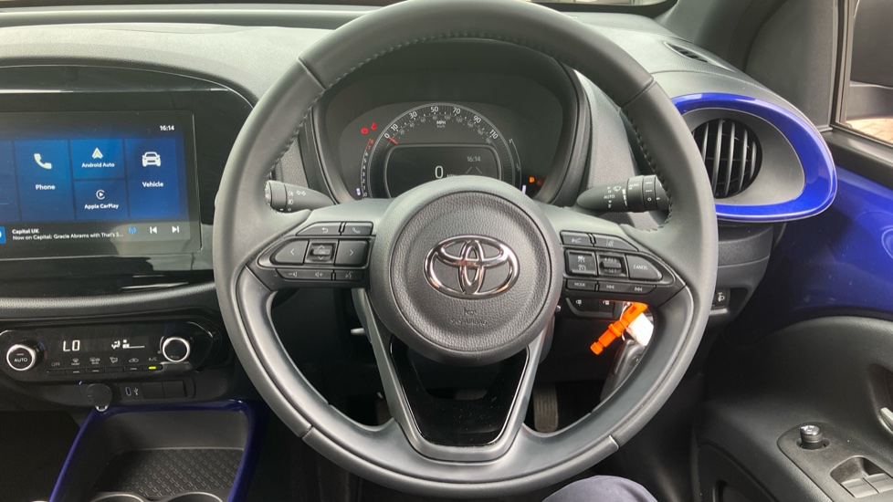 Toyota Aygo X 1.0 VVT-i Edge 5dr Petrol Hatchback - Image 10