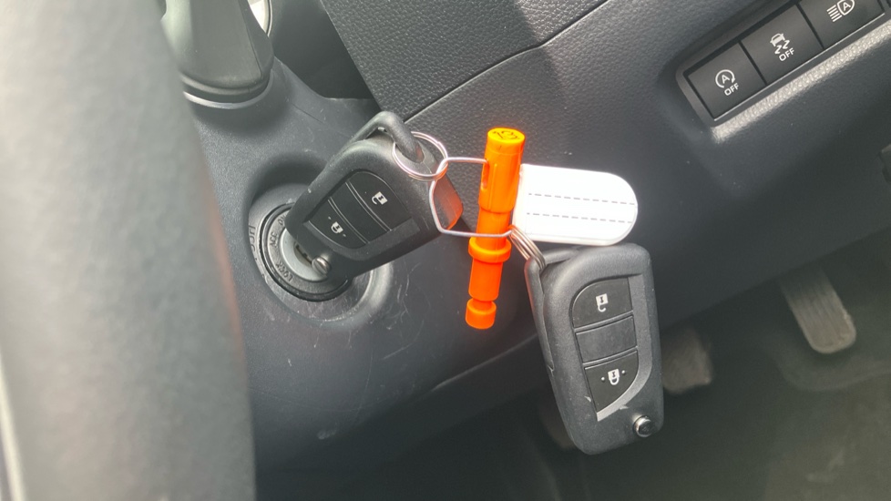 Toyota Aygo X 1.0 VVT-i Edge 5dr Petrol Hatchback - Image 16