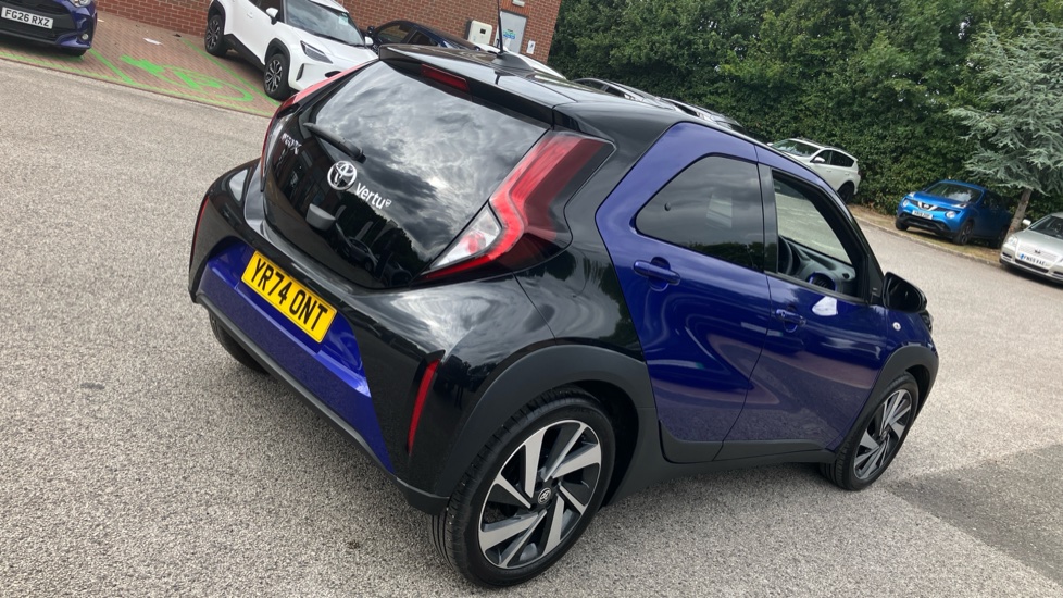 Toyota Aygo X 1.0 VVT-i Edge 5dr Petrol Hatchback - Image 53