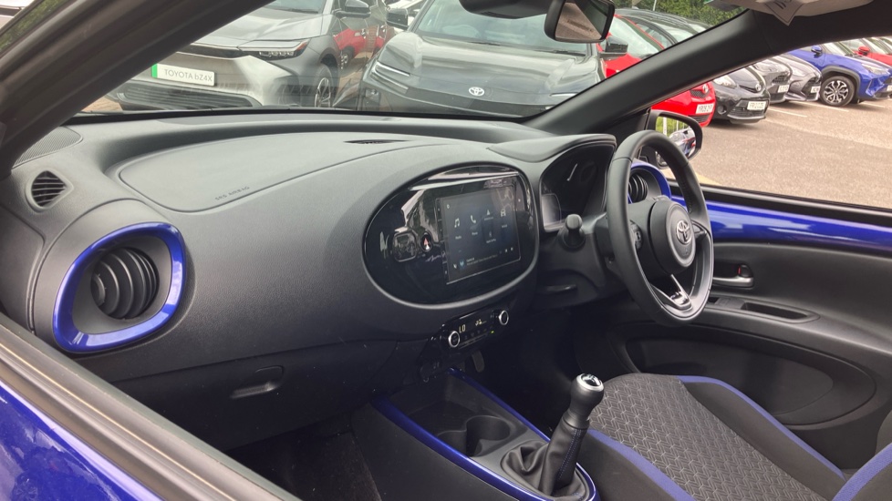 Toyota Aygo X 1.0 VVT-i Edge 5dr Petrol Hatchback - Image 60