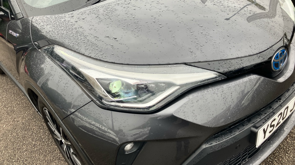 Toyota C-HR 2.0 Hybrid Excel 5dr CVT Hybrid Hatchback - Image 20