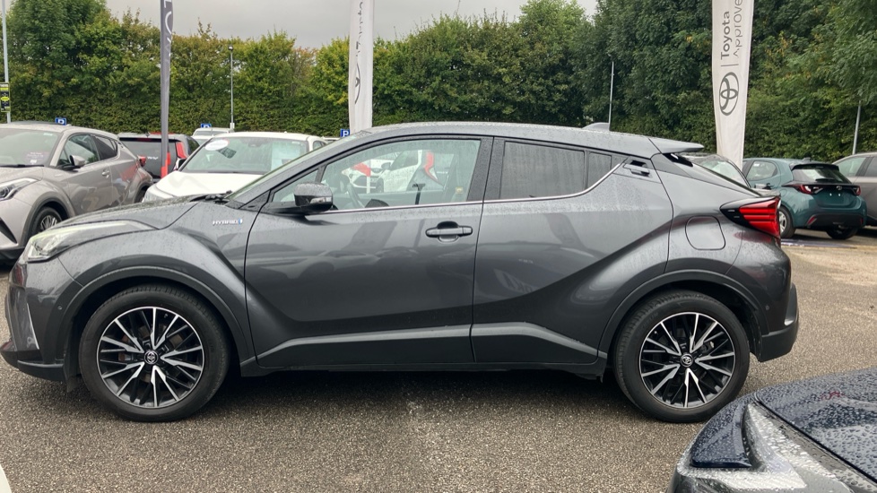 Toyota C-HR 2.0 Hybrid Excel 5dr CVT Hybrid Hatchback - Image 24