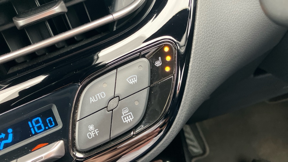 Toyota C-HR 2.0 Hybrid Excel 5dr CVT Hybrid Hatchback - Image 44