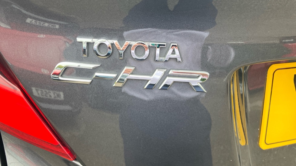 Toyota C-HR 2.0 Hybrid Excel 5dr CVT Hybrid Hatchback - Image 57