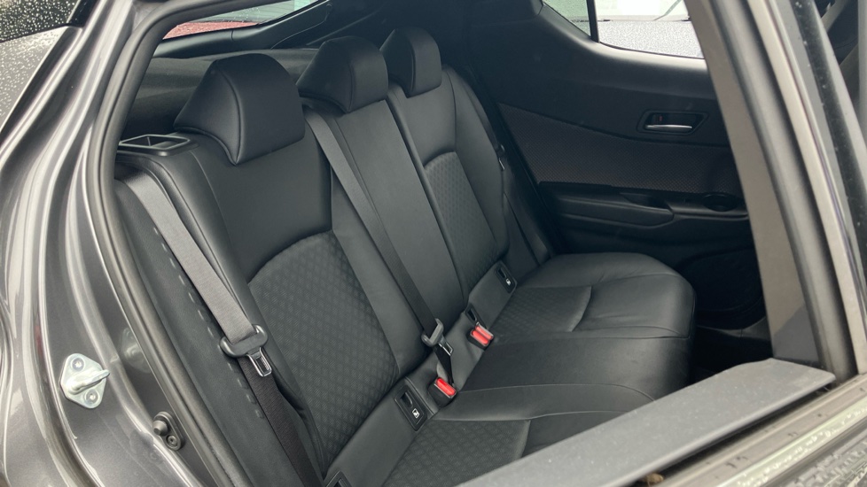 Toyota C-HR 2.0 Hybrid Excel 5dr CVT Hybrid Hatchback - Image 62