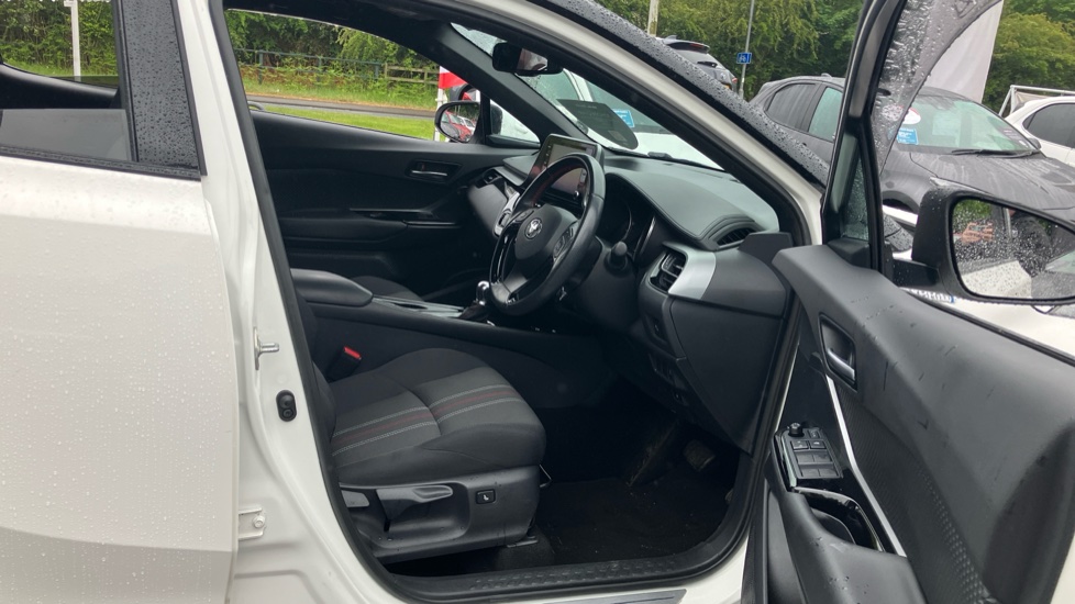 Toyota C-HR 2.0 Hybrid GR Sport 5dr CVT Hybrid Hatchback - Image 12