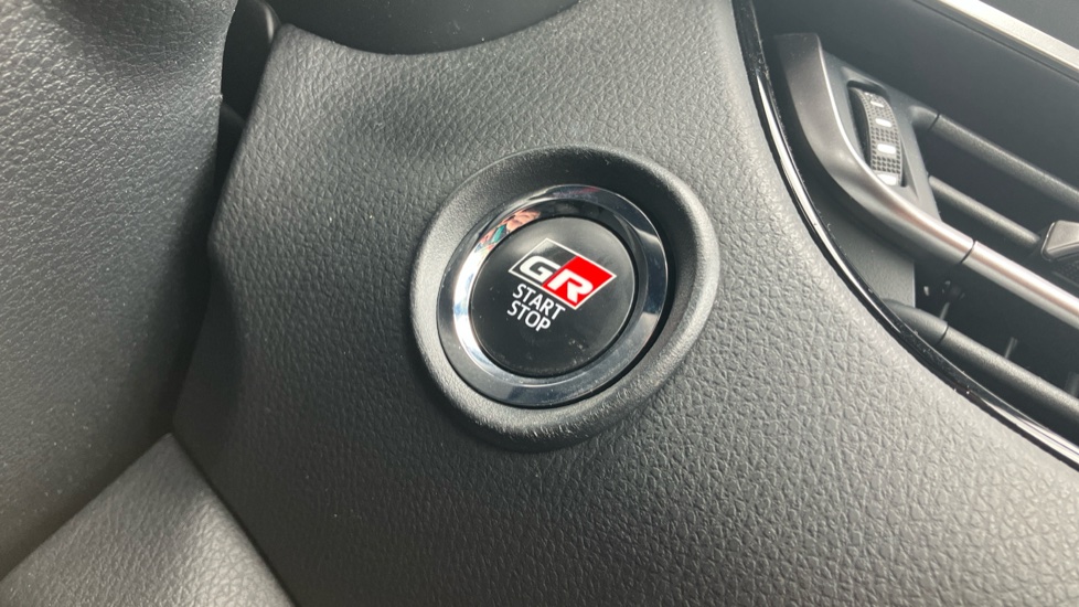 Toyota C-HR 2.0 Hybrid GR Sport 5dr CVT Hybrid Hatchback - Image 16