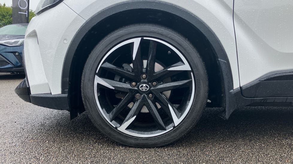 Toyota C-HR 2.0 Hybrid GR Sport 5dr CVT Hybrid Hatchback - Image 25
