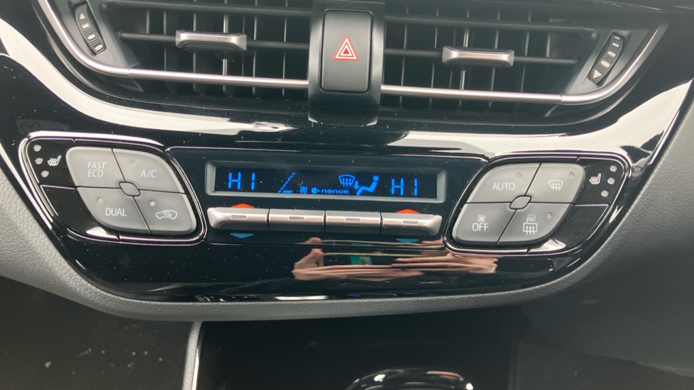 Toyota C-HR 2.0 Hybrid GR Sport 5dr CVT Hybrid Hatchback - Image 38