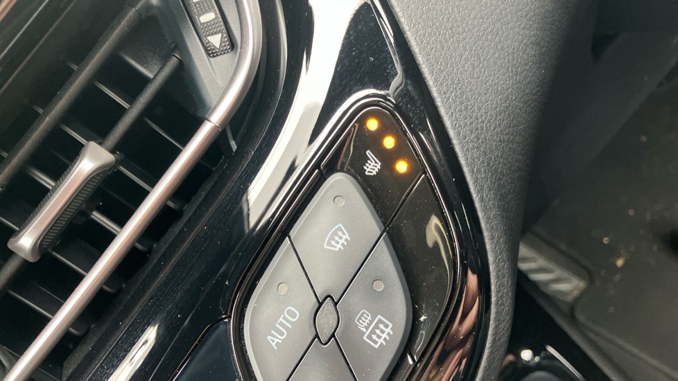 Toyota C-HR 2.0 Hybrid GR Sport 5dr CVT Hybrid Hatchback - Image 43