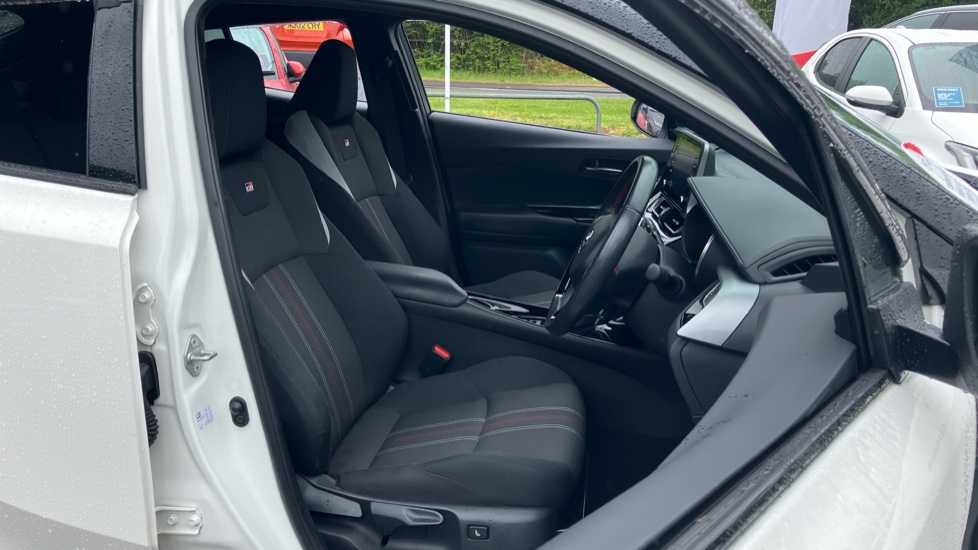 Toyota C-HR 2.0 Hybrid GR Sport 5dr CVT Hybrid Hatchback - Image 63