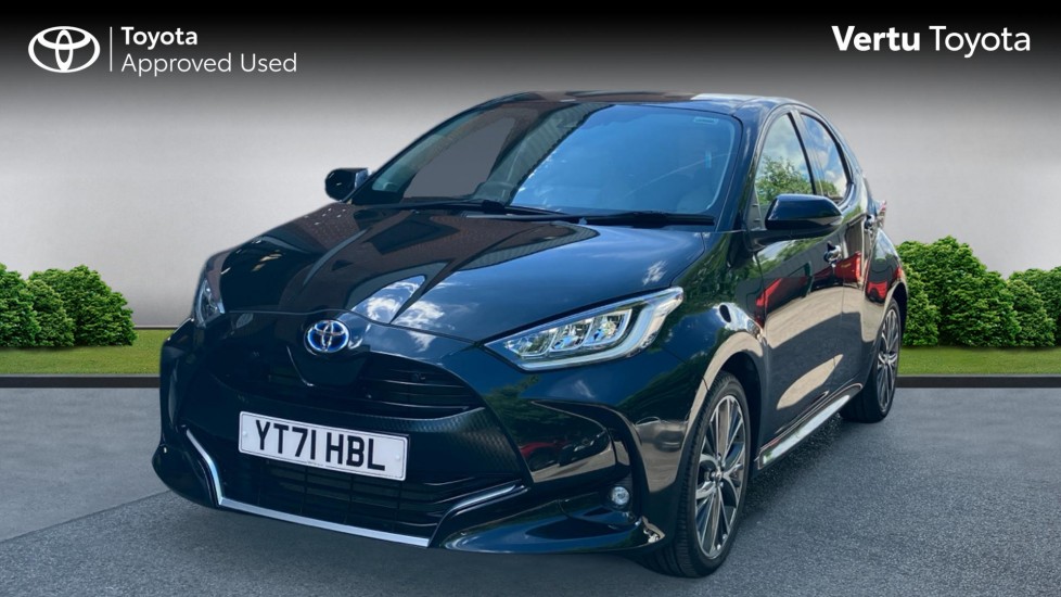 Toyota Yaris 1.5 Hybrid Excel 5dr CVT Hybrid Hatchback - Image 3
