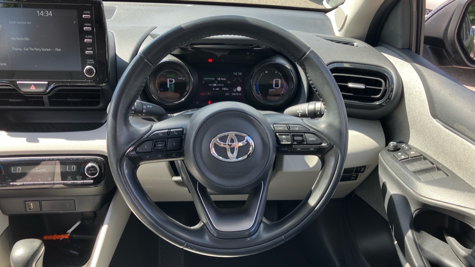 Toyota Yaris 1.5 Hybrid Excel 5dr CVT Hybrid Hatchback - Image 7