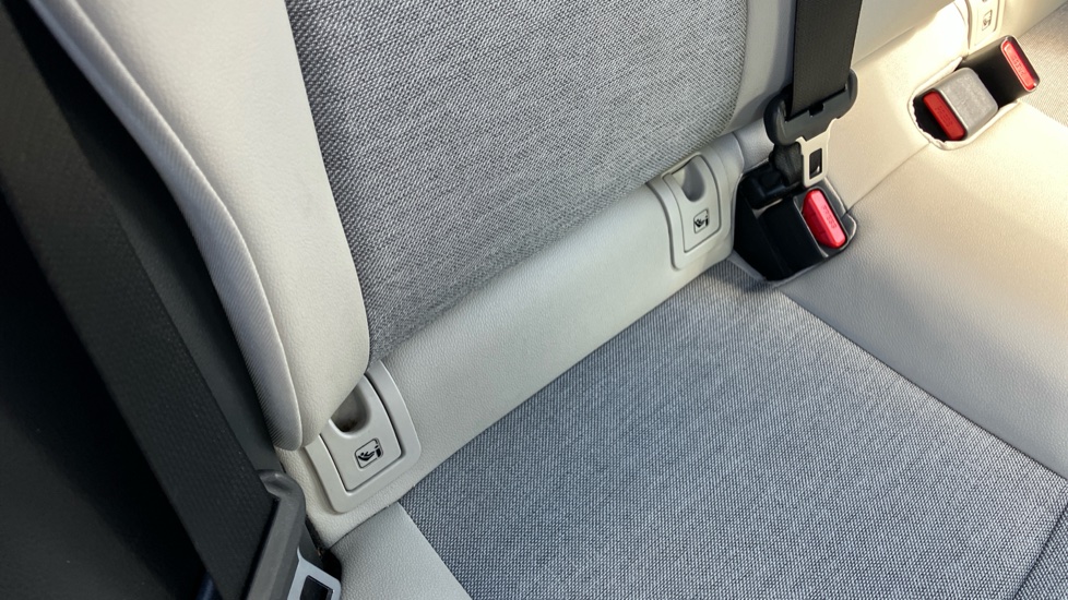 Toyota Yaris 1.5 Hybrid Excel 5dr CVT Hybrid Hatchback - Image 14