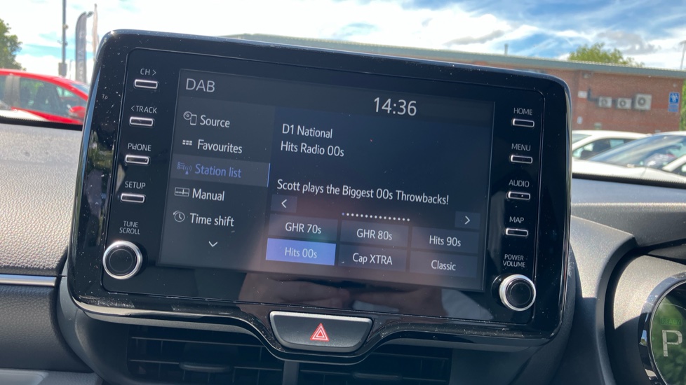 Toyota Yaris 1.5 Hybrid Excel 5dr CVT Hybrid Hatchback - Image 49
