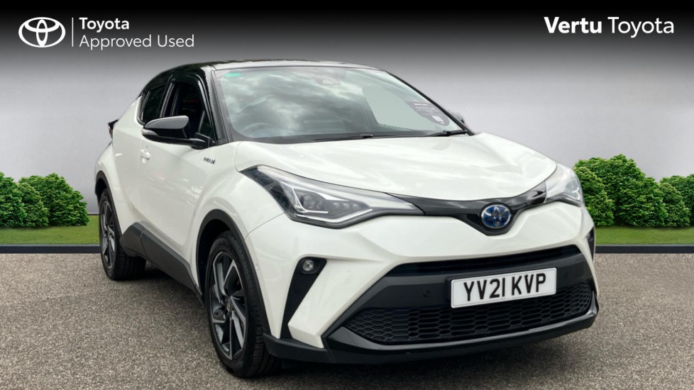 Toyota C-HR 2.0 Hybrid Dynamic 5dr CVT Hybrid Hatchback - Image 1