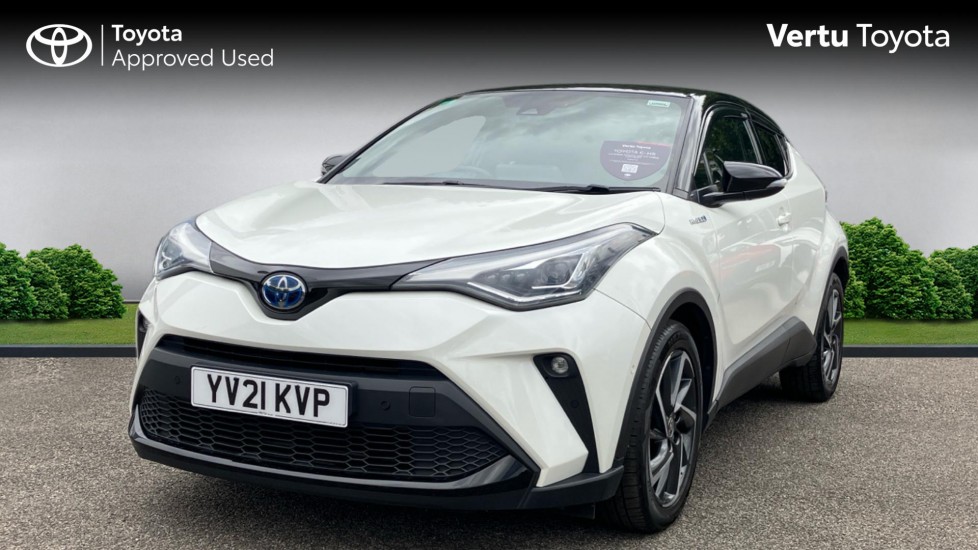 Toyota C-HR 2.0 Hybrid Dynamic 5dr CVT Hybrid Hatchback - Image 3