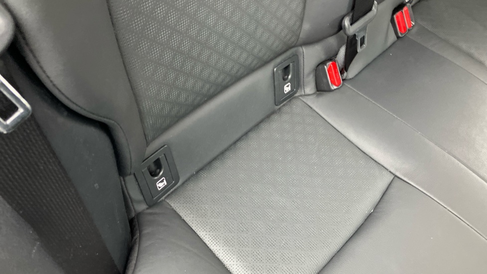Toyota C-HR 2.0 Hybrid Dynamic 5dr CVT Hybrid Hatchback - Image 14