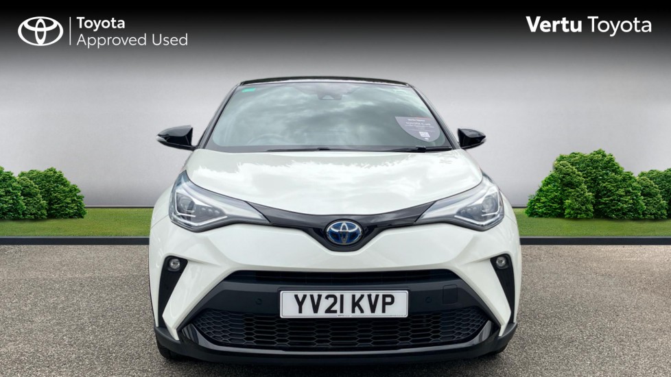 Toyota C-HR 2.0 Hybrid Dynamic 5dr CVT Hybrid Hatchback - Image 22