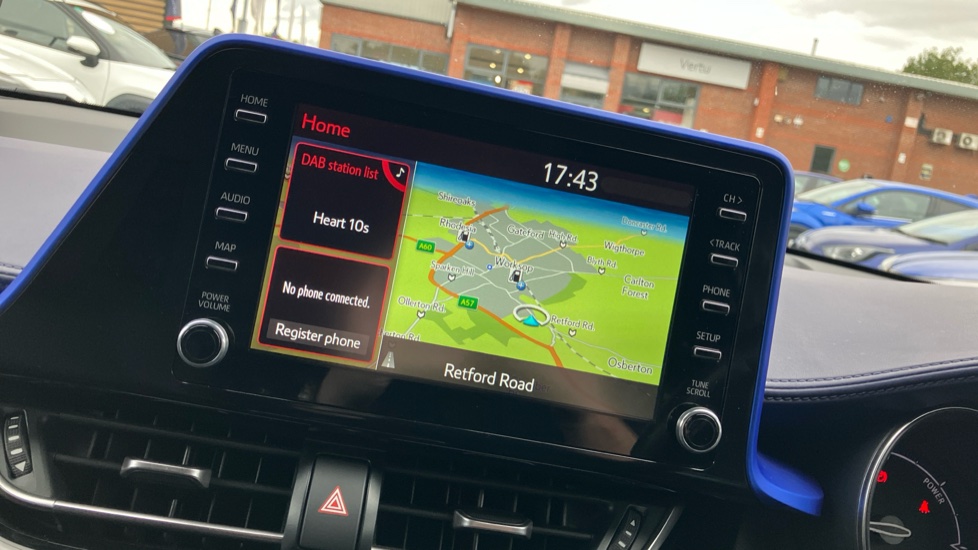 Toyota C-HR 2.0 Hybrid Dynamic 5dr CVT Hybrid Hatchback - Image 70