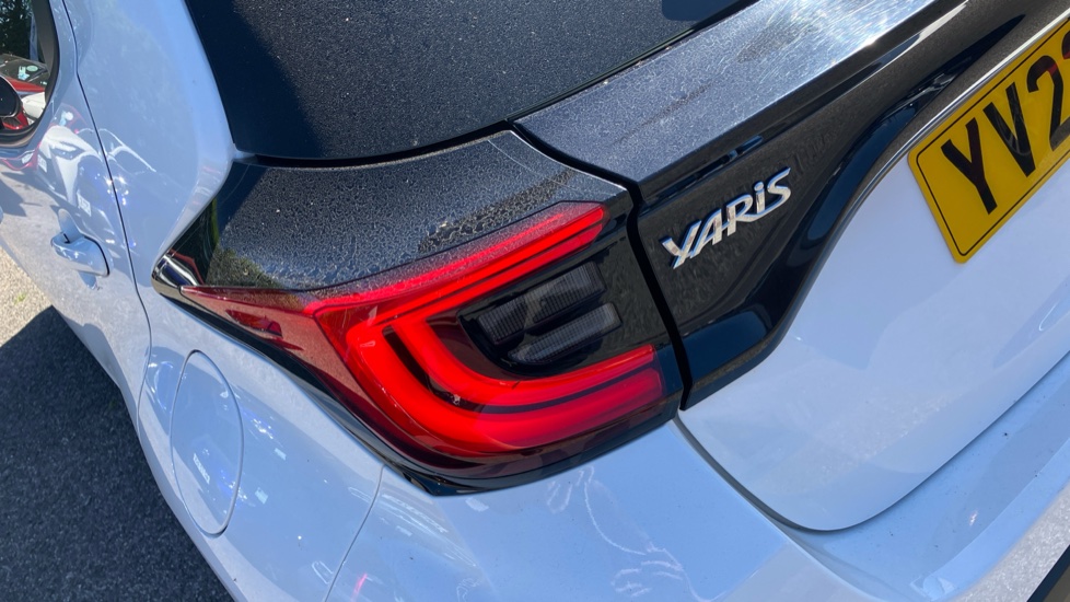 Toyota Yaris 1.5 Hybrid Design 5dr CVT Hybrid Hatchback - Image 21