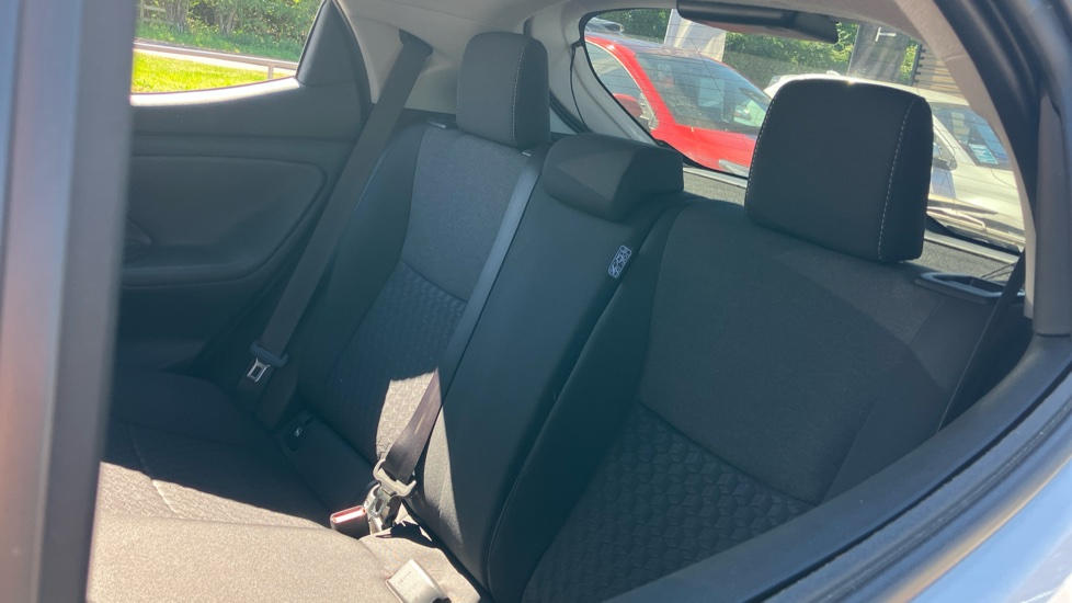 Toyota Yaris 1.5 Hybrid Design 5dr CVT Hybrid Hatchback - Image 42