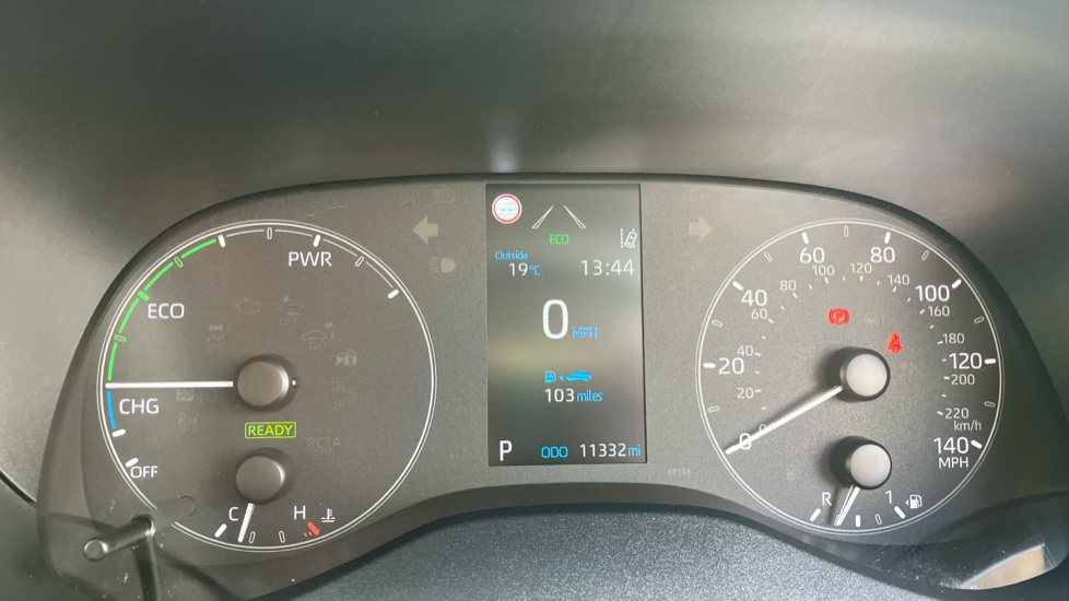 Toyota Yaris 1.5 Hybrid Icon 5dr CVT Hybrid Hatchback - Image 11