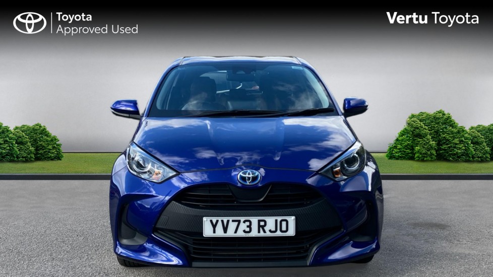 Toyota Yaris 1.5 Hybrid Icon 5dr CVT Hybrid Hatchback - Image 22