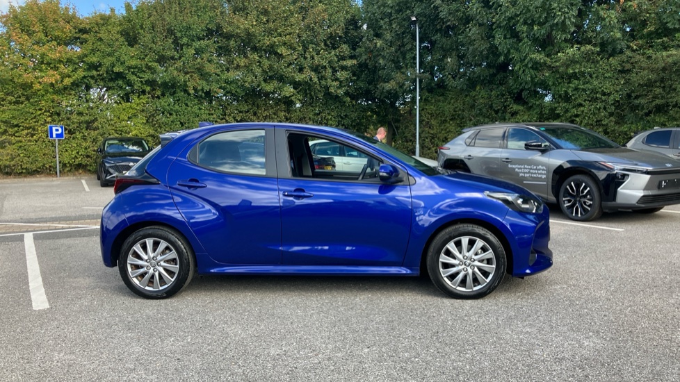 Toyota Yaris 1.5 Hybrid Icon 5dr CVT Hybrid Hatchback - Image 23
