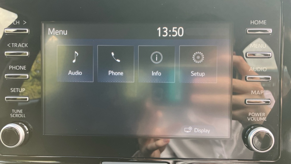 Toyota Yaris 1.5 Hybrid Icon 5dr CVT Hybrid Hatchback - Image 39