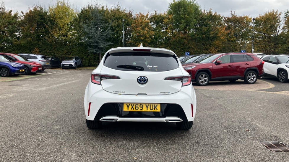 Toyota Corolla 2.0 VVT-i Hybrid Design 5dr CVT Hybrid Hatchback - Image 26