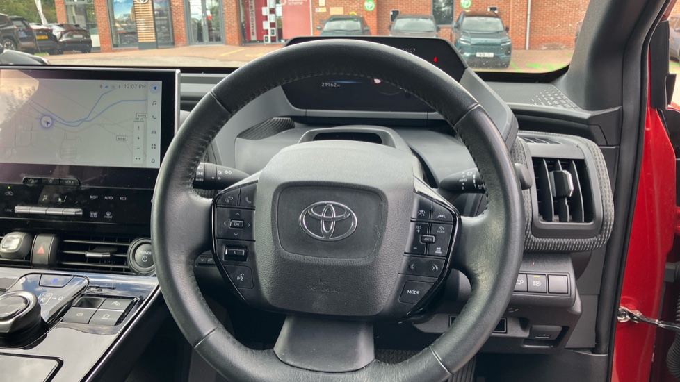 Toyota bZ4X 150kW Motion 71.4kWh 5dr Auto [11kW] Electric Hatchback - Image 7