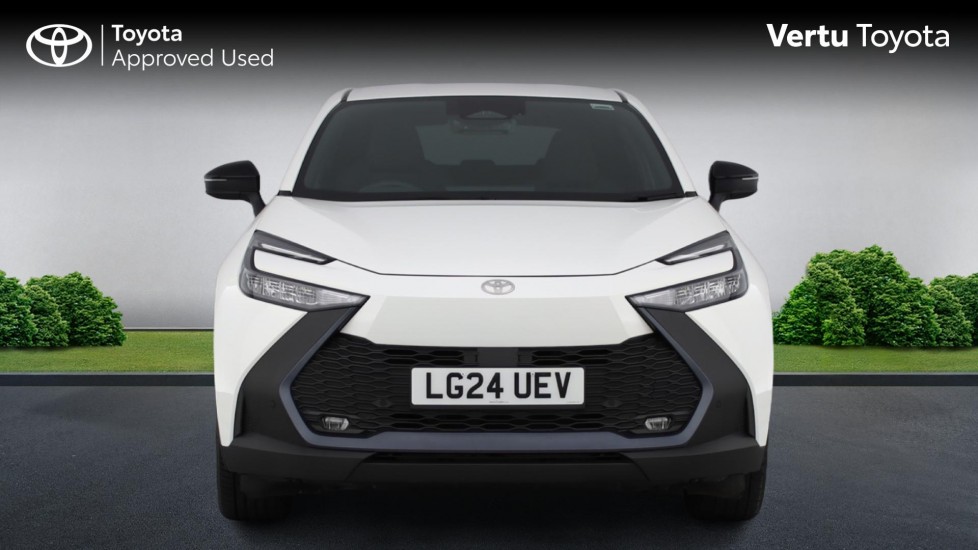 Toyota C-HR 1.8 Hybrid Design 5dr CVT Hybrid Hatchback - Image 22